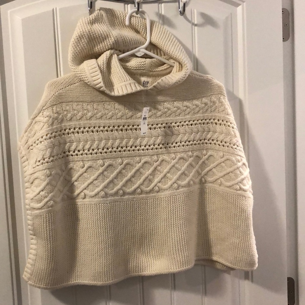 New girls Gap poncho